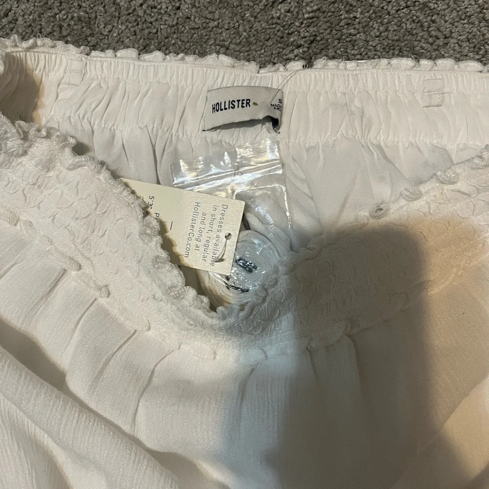Hollister White Strapless Drawstring Mini Dress with Eyelet Trim - Picture 4 of 4